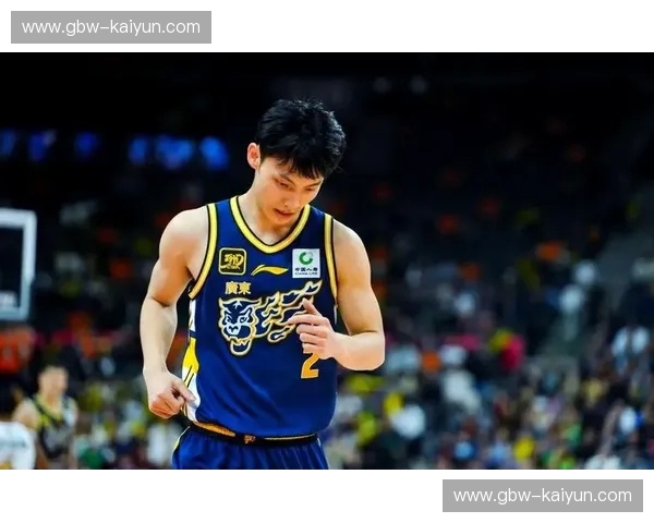 疆粤巅峰对决：4月7日，一场关于荣耀与梦想的碰撞